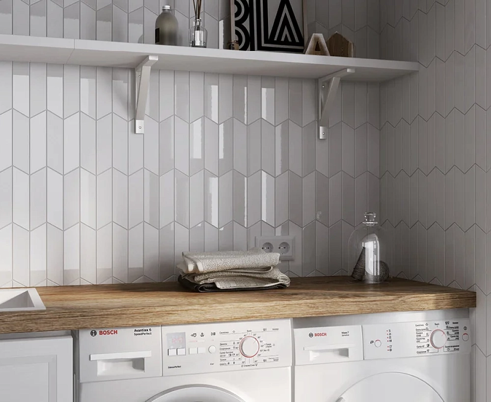 CHEVRON WALL
