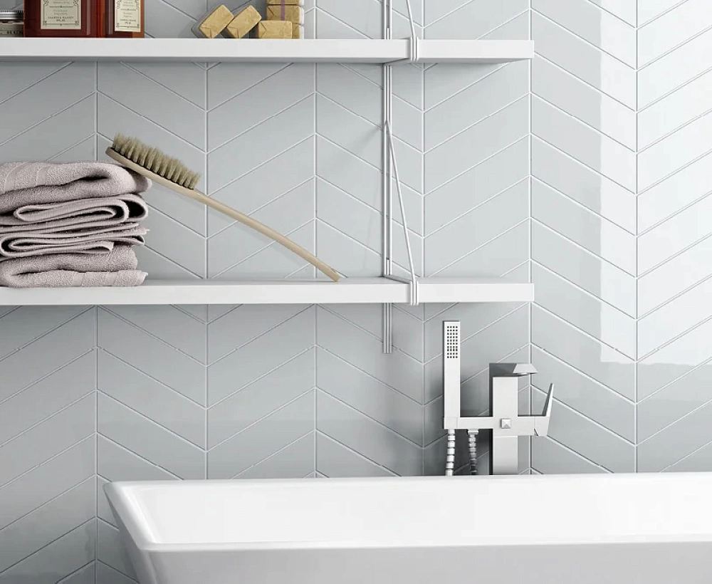 CHEVRON WALL