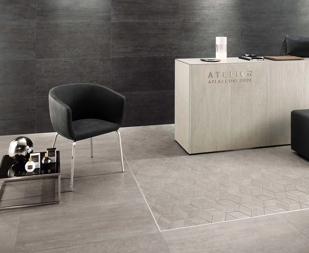Mark | Graphite - Gypsum - Chrome - Chrome Esagono