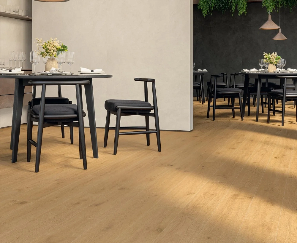 Entice | Pale Oak - Natural
