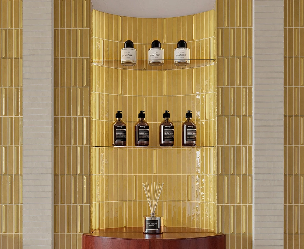 Nouvelle | Dijon Gloss - Almond Gloss - Vague Dijon Gloss