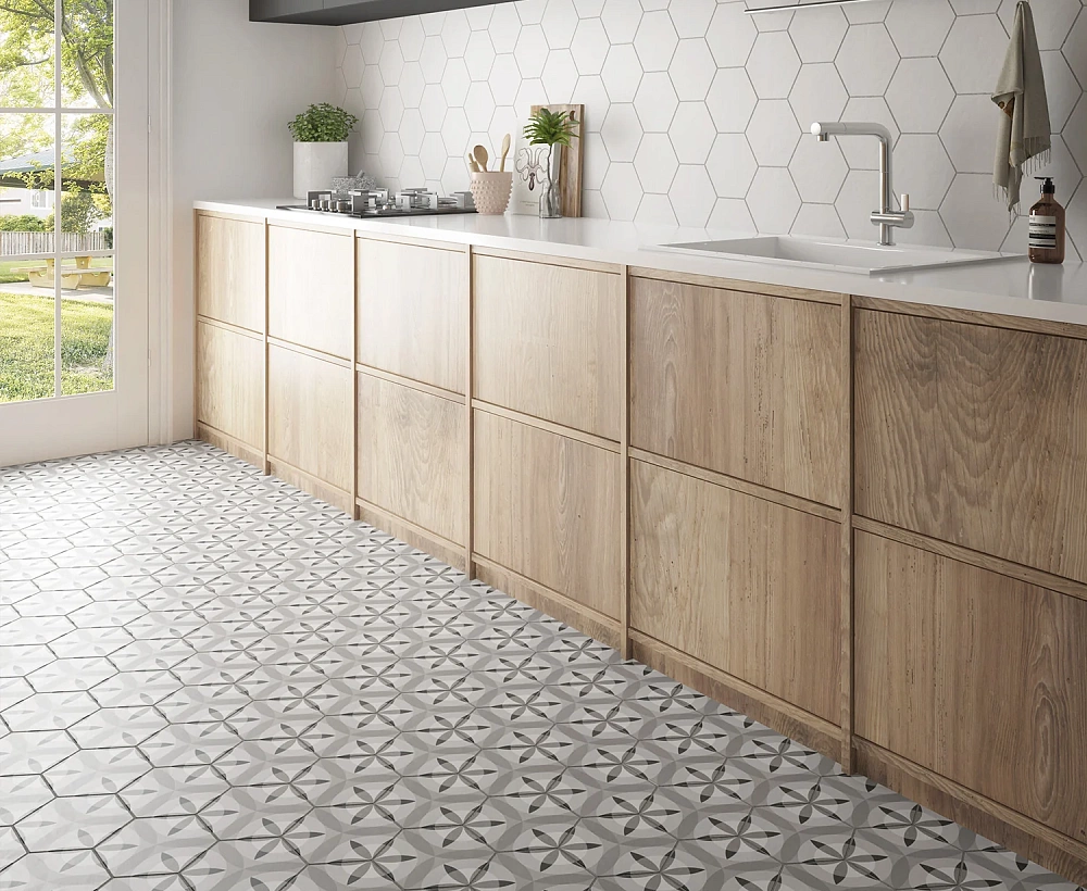HEXATILE
