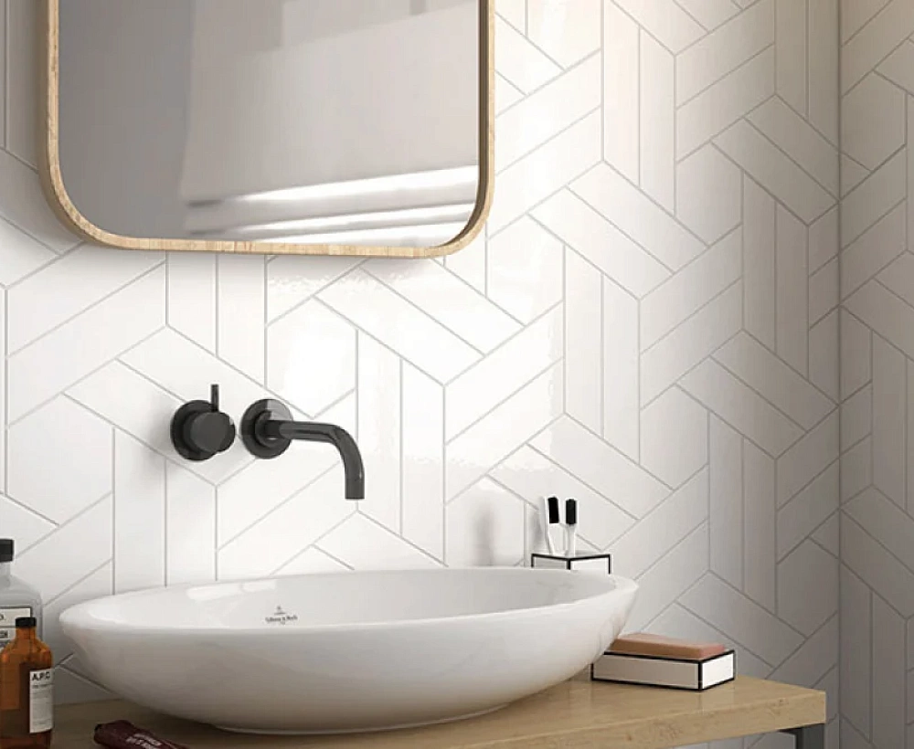 CHEVRON WALL
